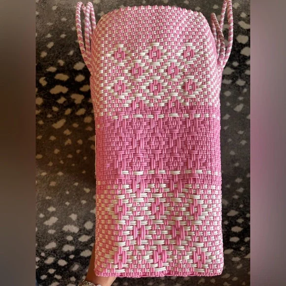 Loveshackfancy x Leslie Sulman pink woven logo St Barts tote bag beach bag - Picture 8 of 10